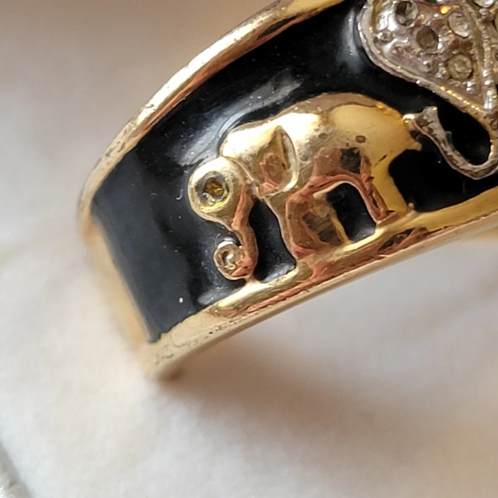Vintage RINC Elephant Cocktail Ring Mama and Baby | Gold Tone | Black Enamel
